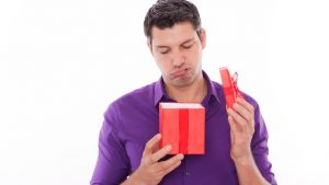 Какие ошибки совершают женщины, когда выбирают подарки для мужчин. (Часть 1)