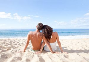 Что подарить мужу на годовщину свадьбы?