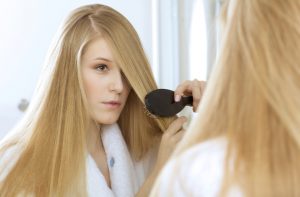 Несколько советов о том, как отрастить длинные и густые волосы.