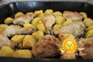 Курица с картошкой в духовке 