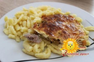 Свинина с грибами в духовке 