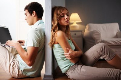 Почему мужчина потерял ко мне интерес? Что делать?